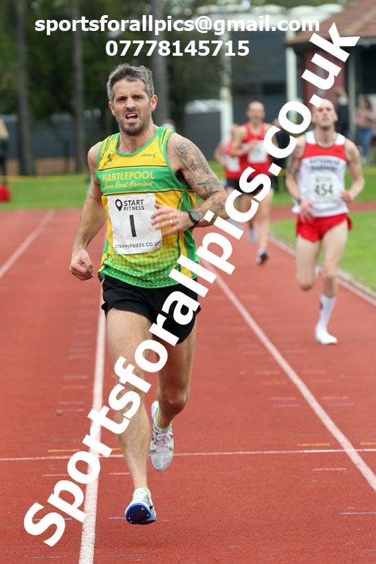 3000 metres, NECAA Open Meeting, Morpeth, Sunday, September 27th. David T. Hewitson/Sports for All Pics